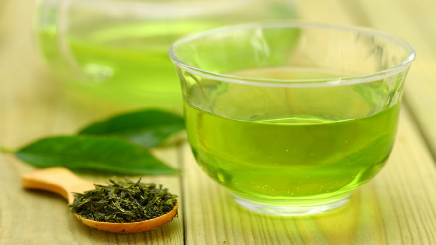 تعرف على فوائد الشاي الأخضر قبل النوم يفعل المعجزات داخل جسدك